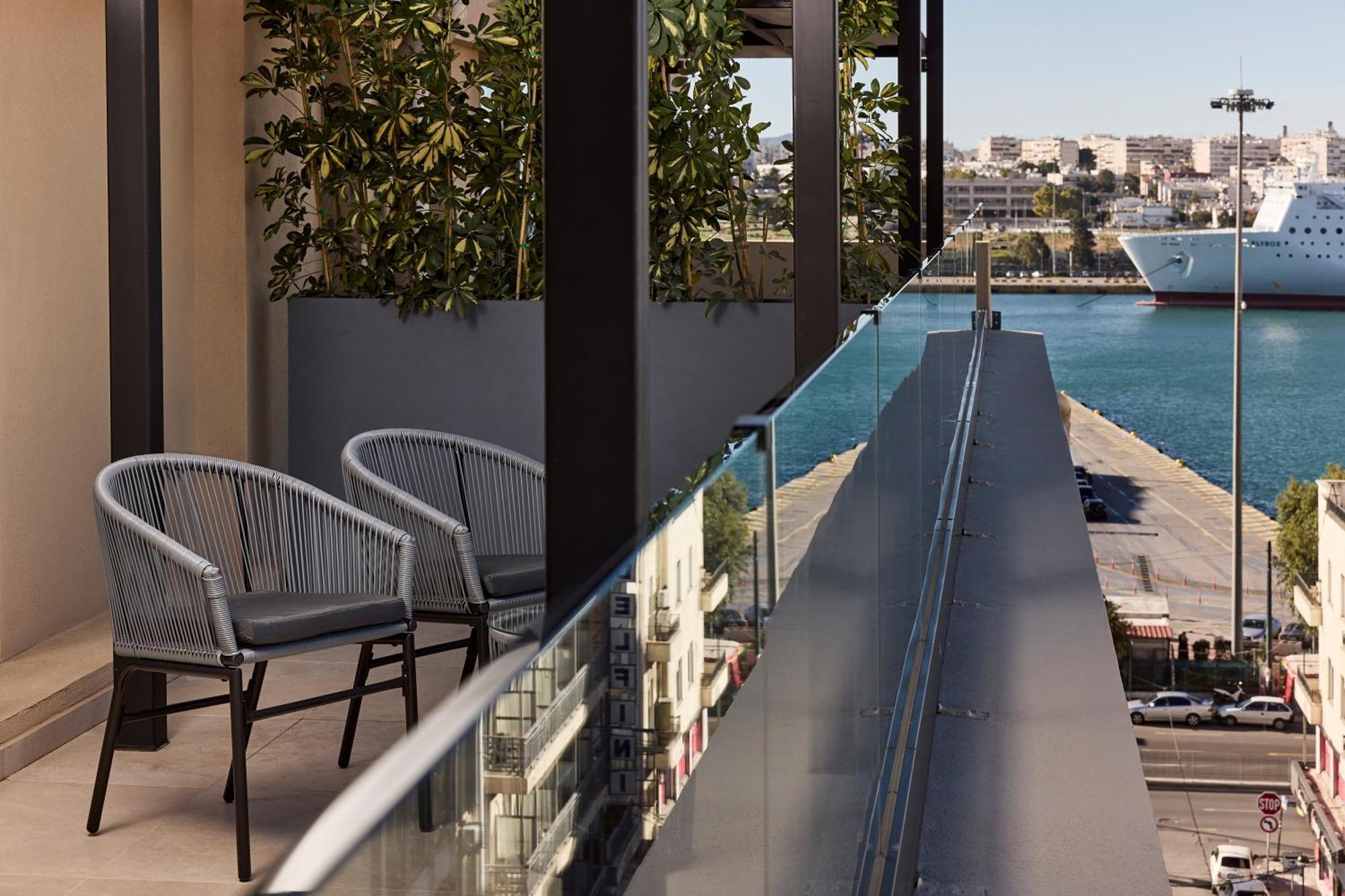 Athenarum Portus Life & Style Hotel Piraeus Ngoại thất bức ảnh